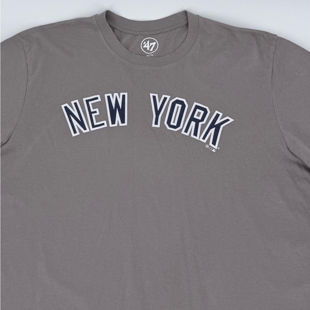 47 New York Graphic T Shirt XL Taupe Neutral Streetwear MLB